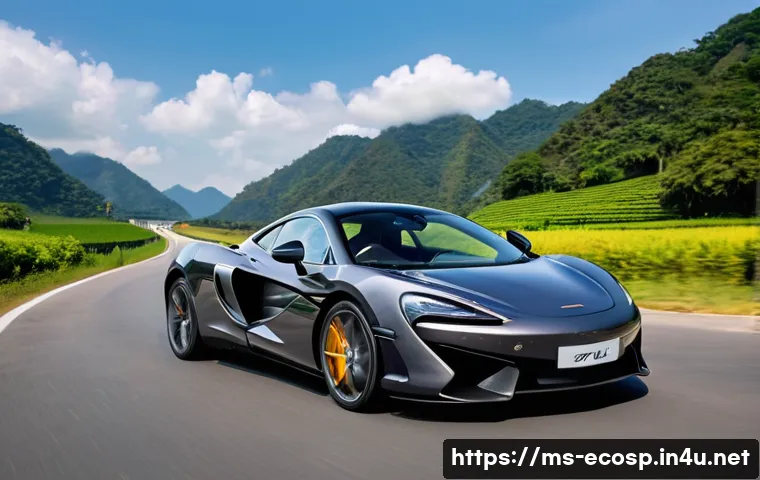 맥라렌 GT의 장거리 주행 성능 - **Prompt:** A luxurious McLaren GT in a striking metallic grey, parked elegantly at a scenic rest st...